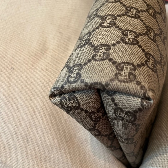 Gucci Monogram Pouch/Clutch - Picture 3 of 7